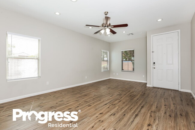 Foto del edificio - 1352 E Clifton Ave
