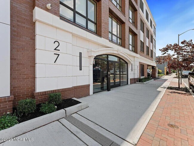 Foto del edificio - 27 3rd Ave