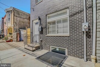 Building Photo - 2832 Edgemont St