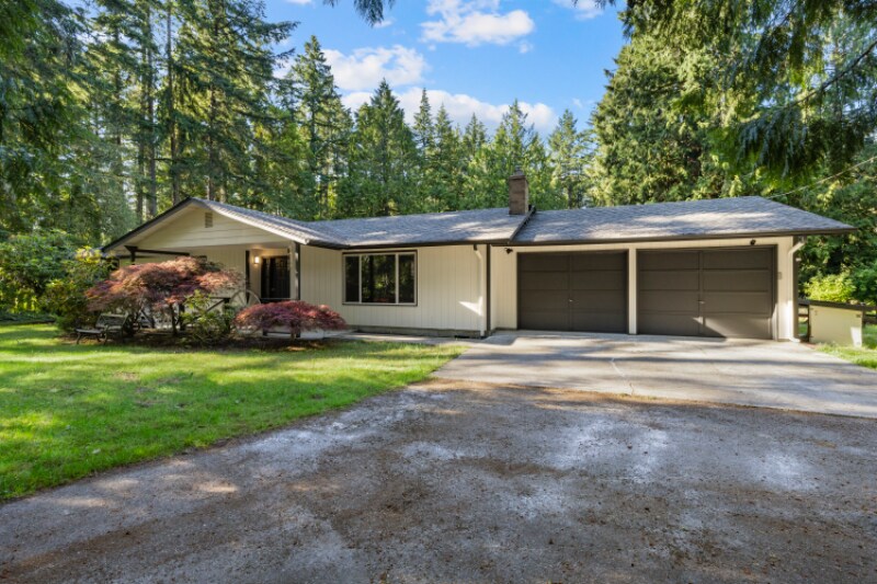 Primary Photo - 5520 Johnson Point Rd NE
