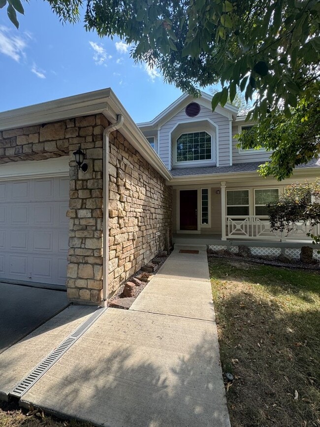Building Photo - 5802 Orchard Creek Ln