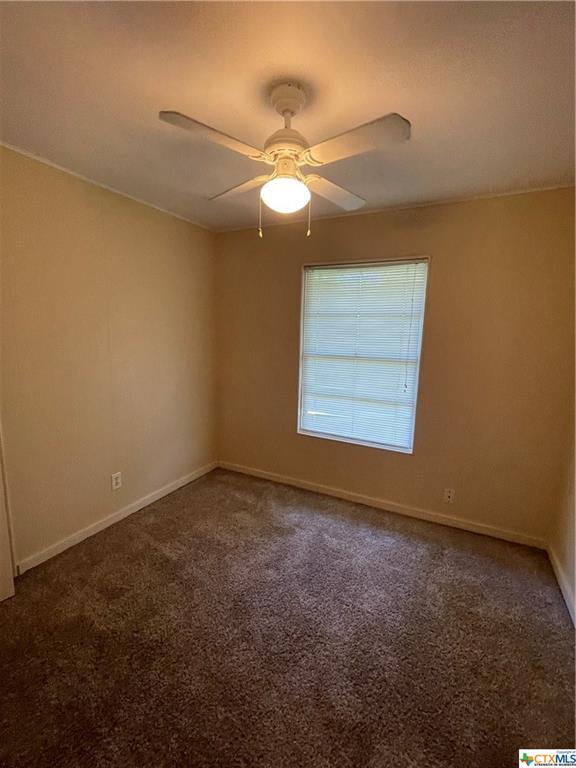 Building Photo - 3305 E Mistletoe Ave