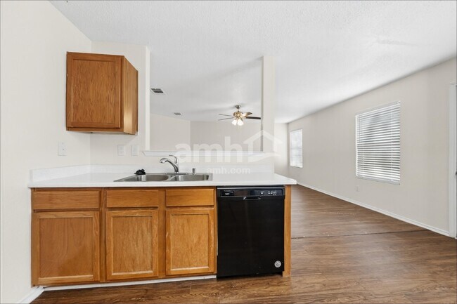 Foto del edificio - 5112 Prestwick Dr
