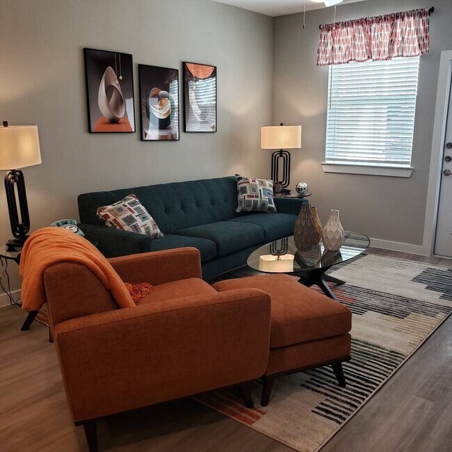 Foto del edificio - Up to 2 Months Free – Move In Today!