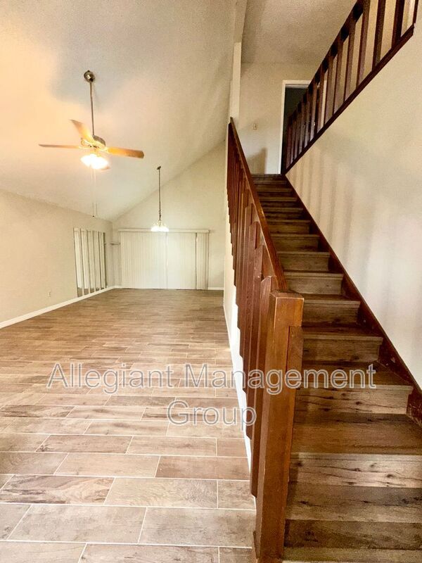 Building Photo - 1036 Bimini Ct