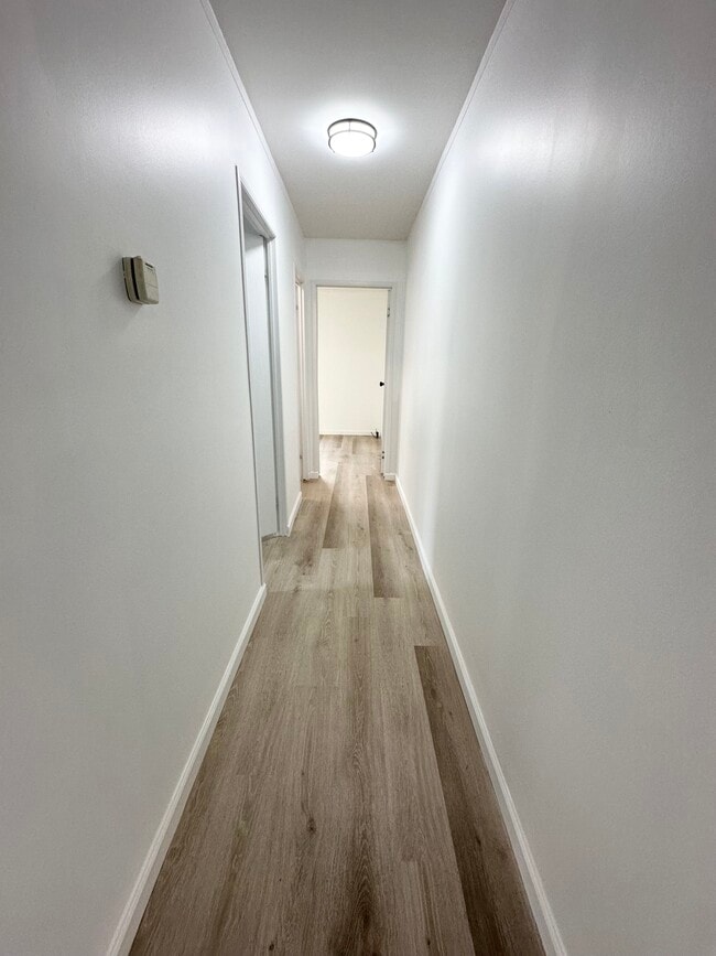 Foto del edificio - 1318 Cypress Island Hwy