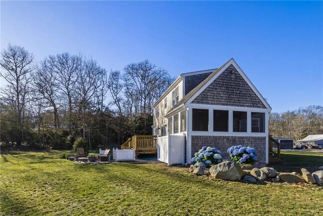 Foto del edificio - 140I Long Hwy