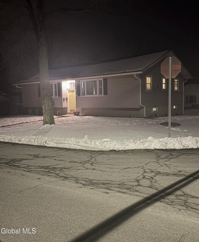 Building Photo - 5 Maine Ave