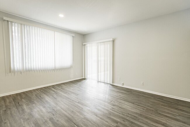 Foto del interior - 1865 North Fuller Ave