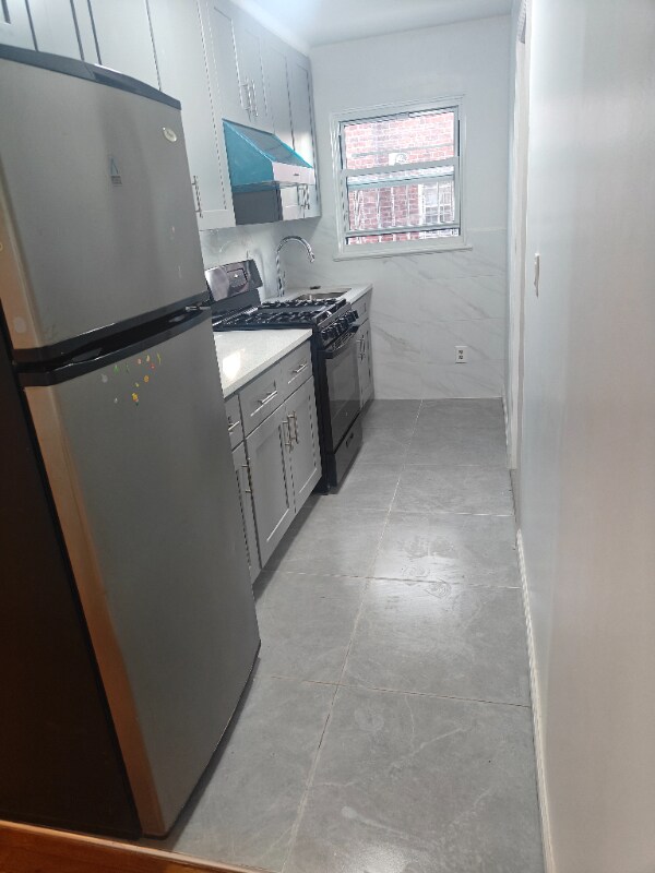 Foto principal - 78-12 88th Ave