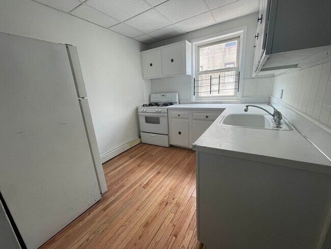 Foto del edificio - 504 40th St