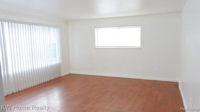 Foto del edificio - 1177 Connie Ave