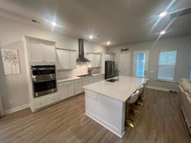 Building Photo - Beautiful Summers Corner 5Bed/4.5Bath