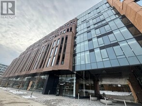 Building Photo - 1720 Bayview Ave