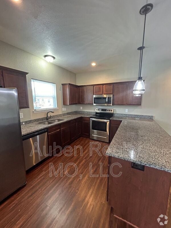 Building Photo - 14918 W 64th Terrace