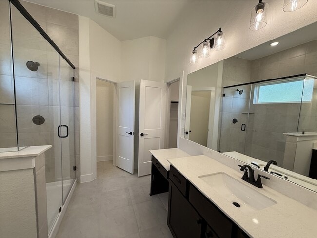 Building Photo - 719 Campbell Xing Ct