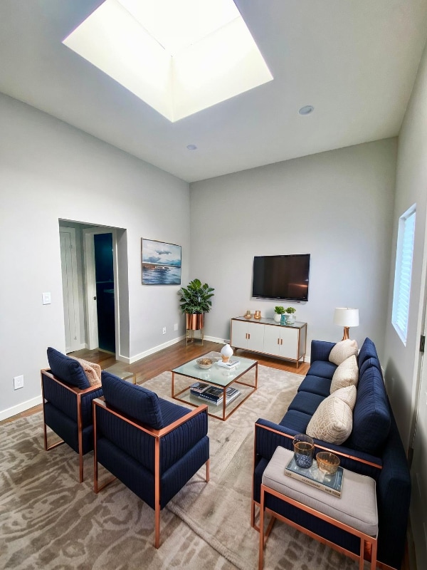 Photo - 1517 W 12th Pl Apartment