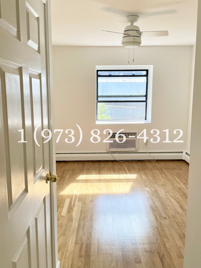 Building Photo - 29 Stuyvesant Ave