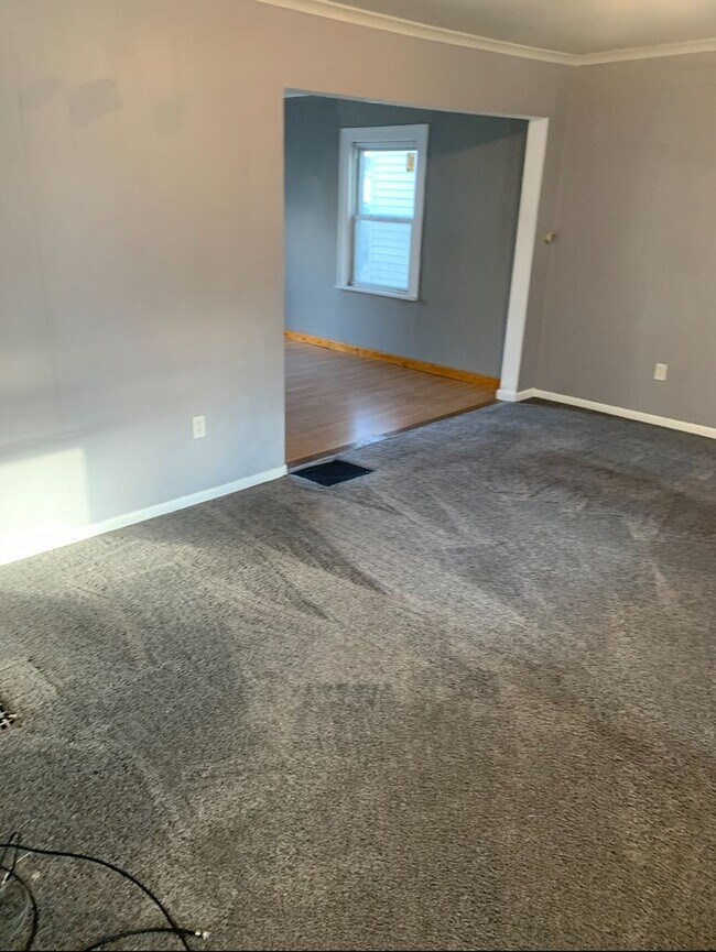 Foto del edificio - 3 Bed 1 Bath