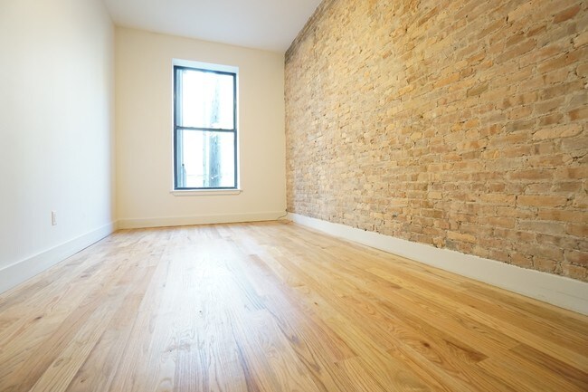 Building Photo - 255 West 121st Street