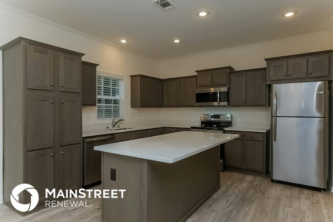 Foto del edificio - 1349 Preston St S
