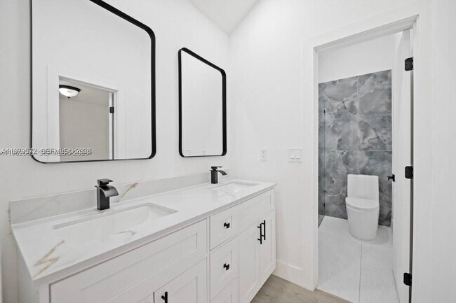 Foto del edificio - 20620 SW 120th Pl