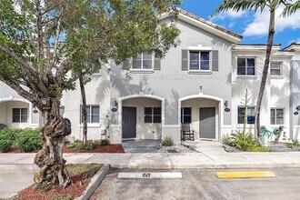 Building Photo - 1517 SE 31st Ct