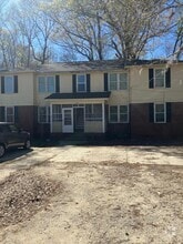 Building Photo - 304 Loring Dr