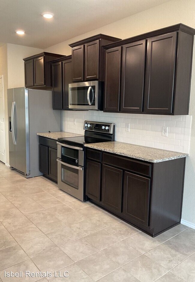 Foto del edificio - 5 br, 2.5 bath House - 3705 Anvil Range Drive