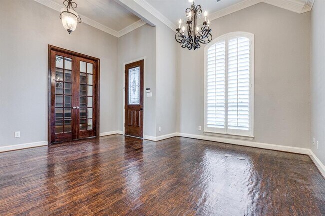 Building Photo - 7701 Thistledown Dr