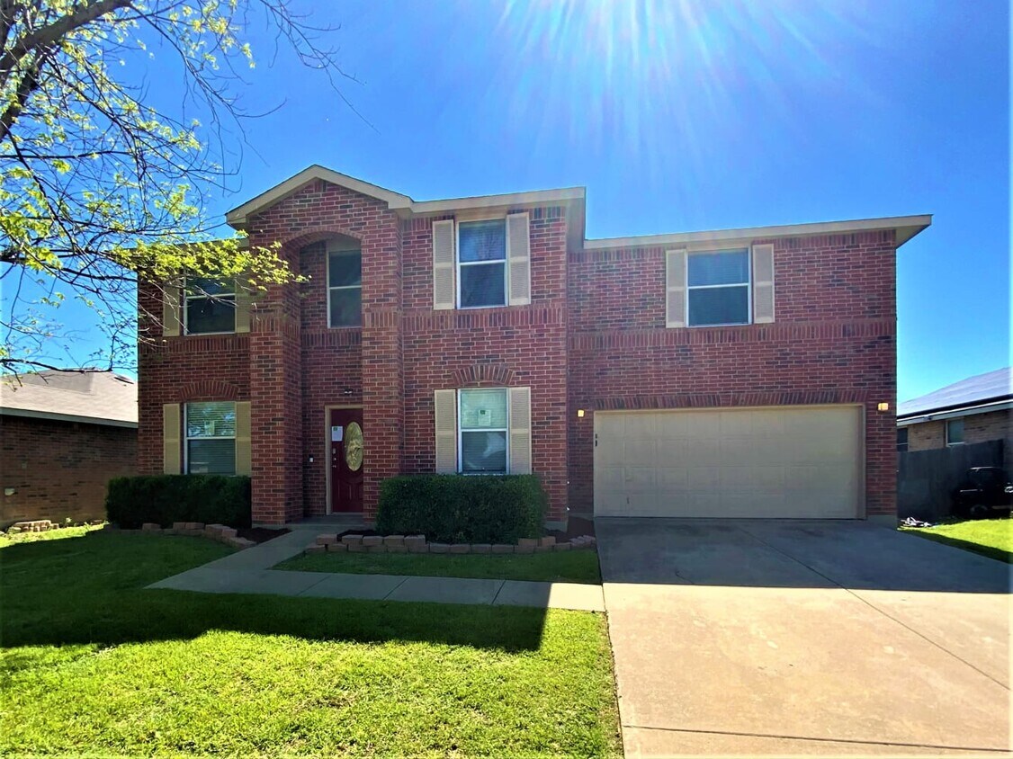 Primary Photo - 1313 Anna Lea Ln