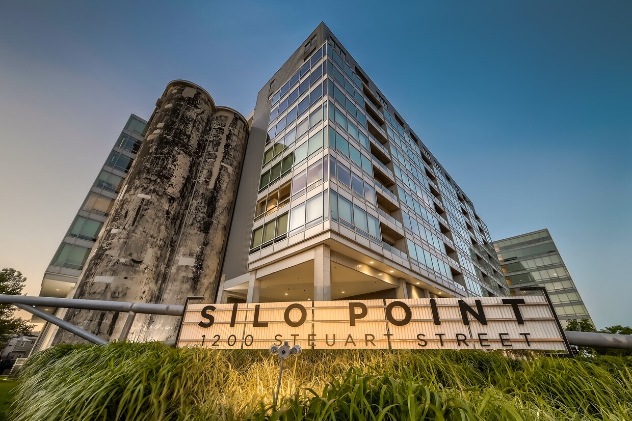 Foto principal - 1200 Steuart St