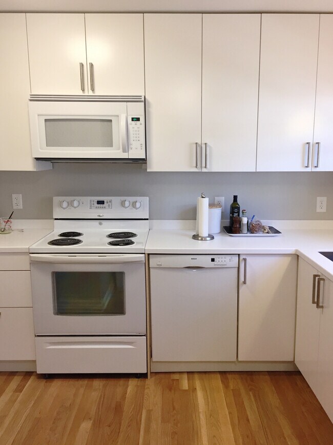 Kitchen - 506 N. Greensboro St