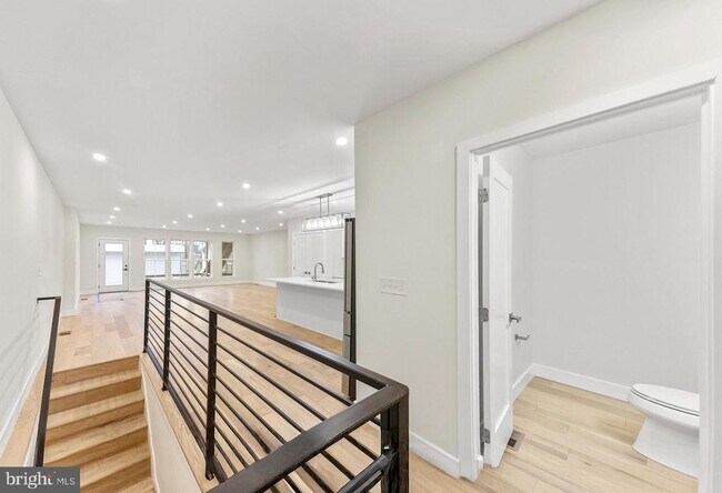 Building Photo - 5404 4th St NW