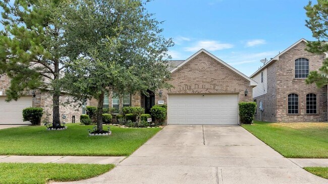 Building Photo - 25026 Lakecrest Manor Dr