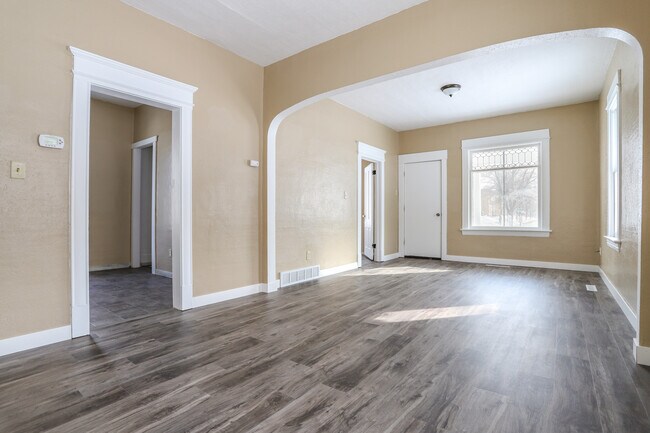 Foto del edificio - 503 8th St N