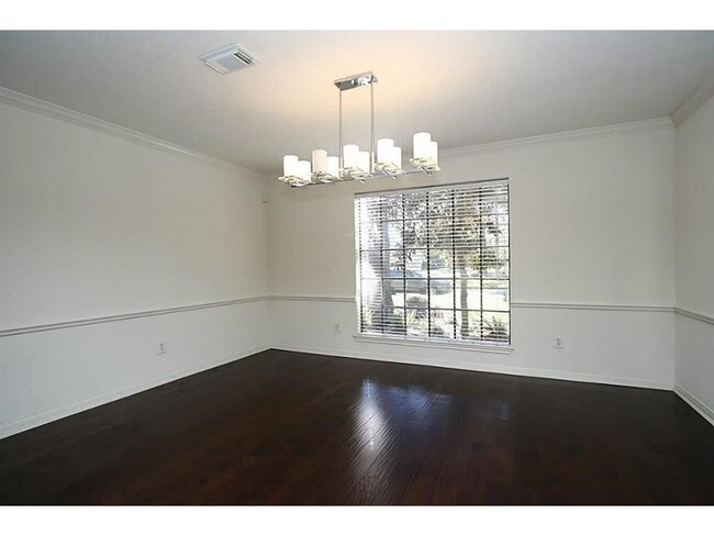 Foto del edificio - 15902 Mesa Gardens Dr