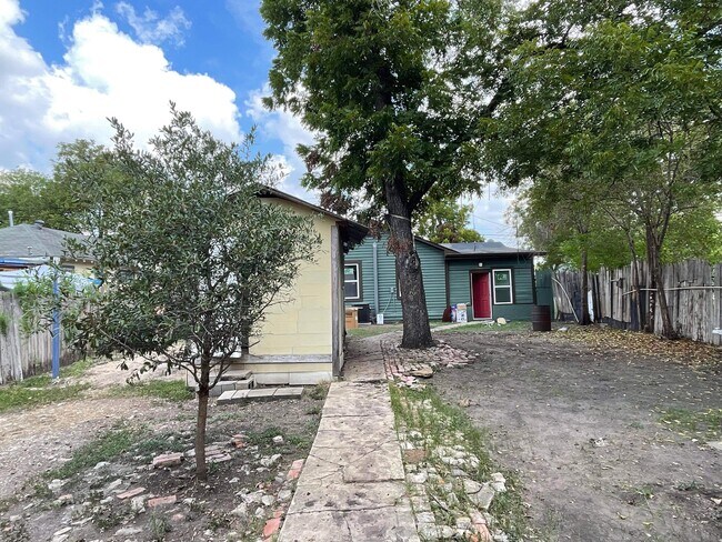 Foto del edificio - 2118 Hays St