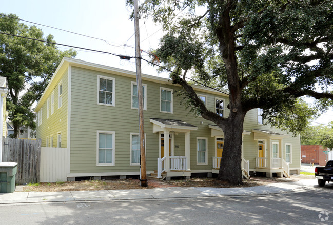 Building Photo - Cortlandt Village