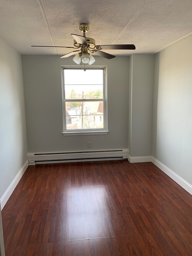 35 Park Ave Unit 4H, Suffern, NY 10901 Condo for Rent in Suffern, NY