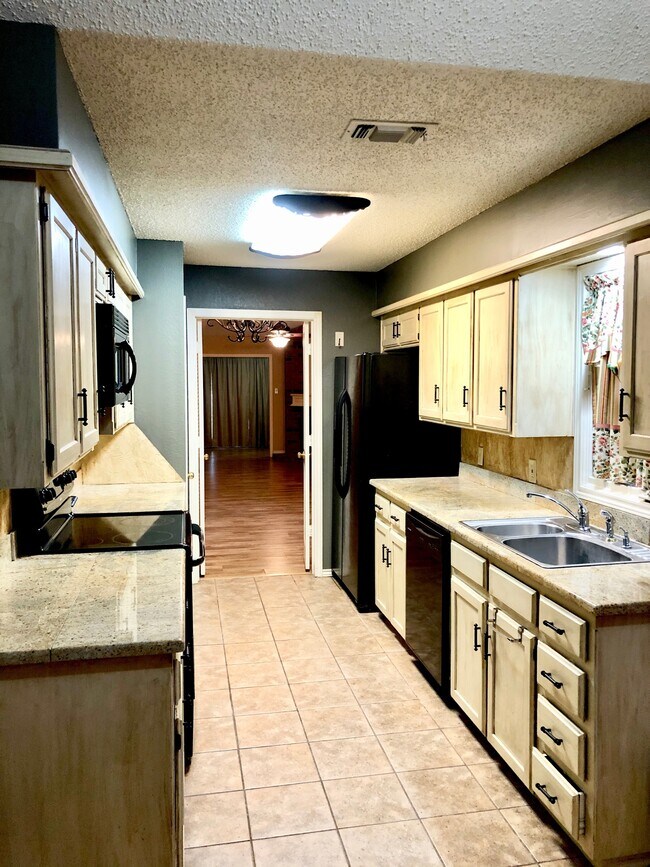 Foto del edificio - 5113 56th St