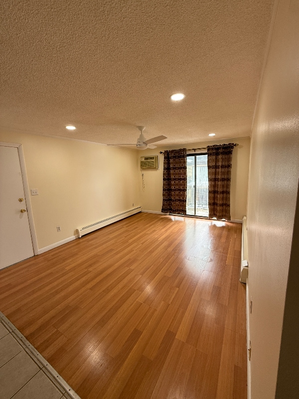 Photo - 351 Pawtucket Blvd (Lowell, MA)