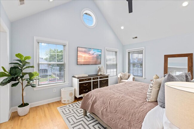 Foto del edificio - 212 Central Ave