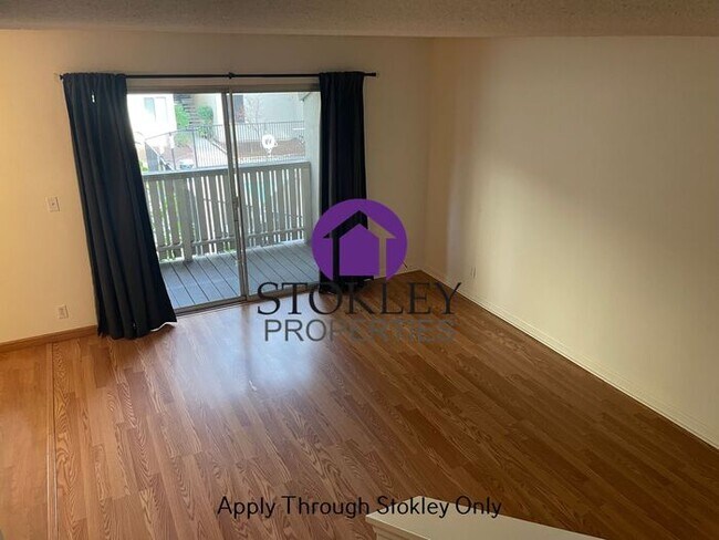 Building Photo - Stokley Properties Presents 2708 Oak Road ...