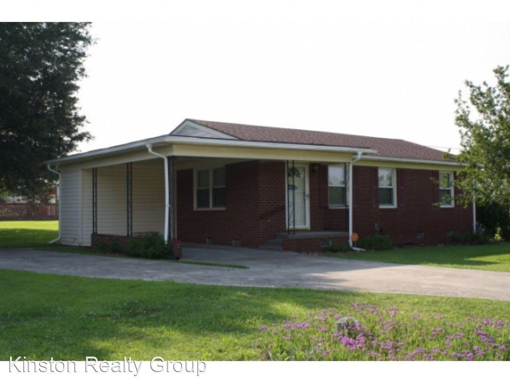 Primary Photo - 3 br, 1 bath House - 802 Girl Scout Road