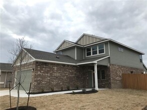 Building Photo - 308 Arabian Colt Dr