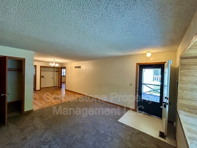 Foto del edificio - 723 Locust St