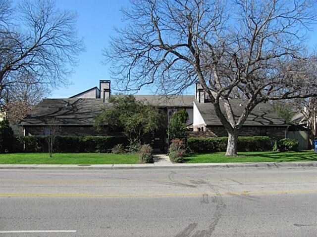 Building Photo - 5619 Live Oak St