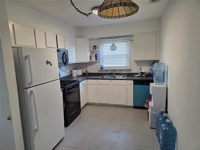 Foto del edificio - 2559 Valwood Pkwy