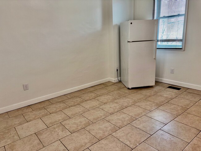 Foto del edificio - Newly Renovated Cobbs Creek 3bd